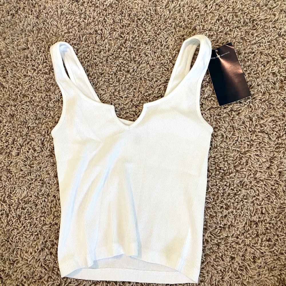 NWT brandy Melville tank